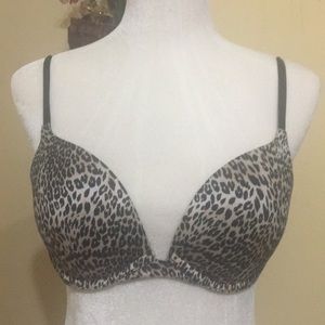 PINK Victoria's Secret push up bra 32Dsz